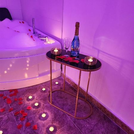 Apartamento Love Jacuzzi Apartment Cartagena Exterior photo